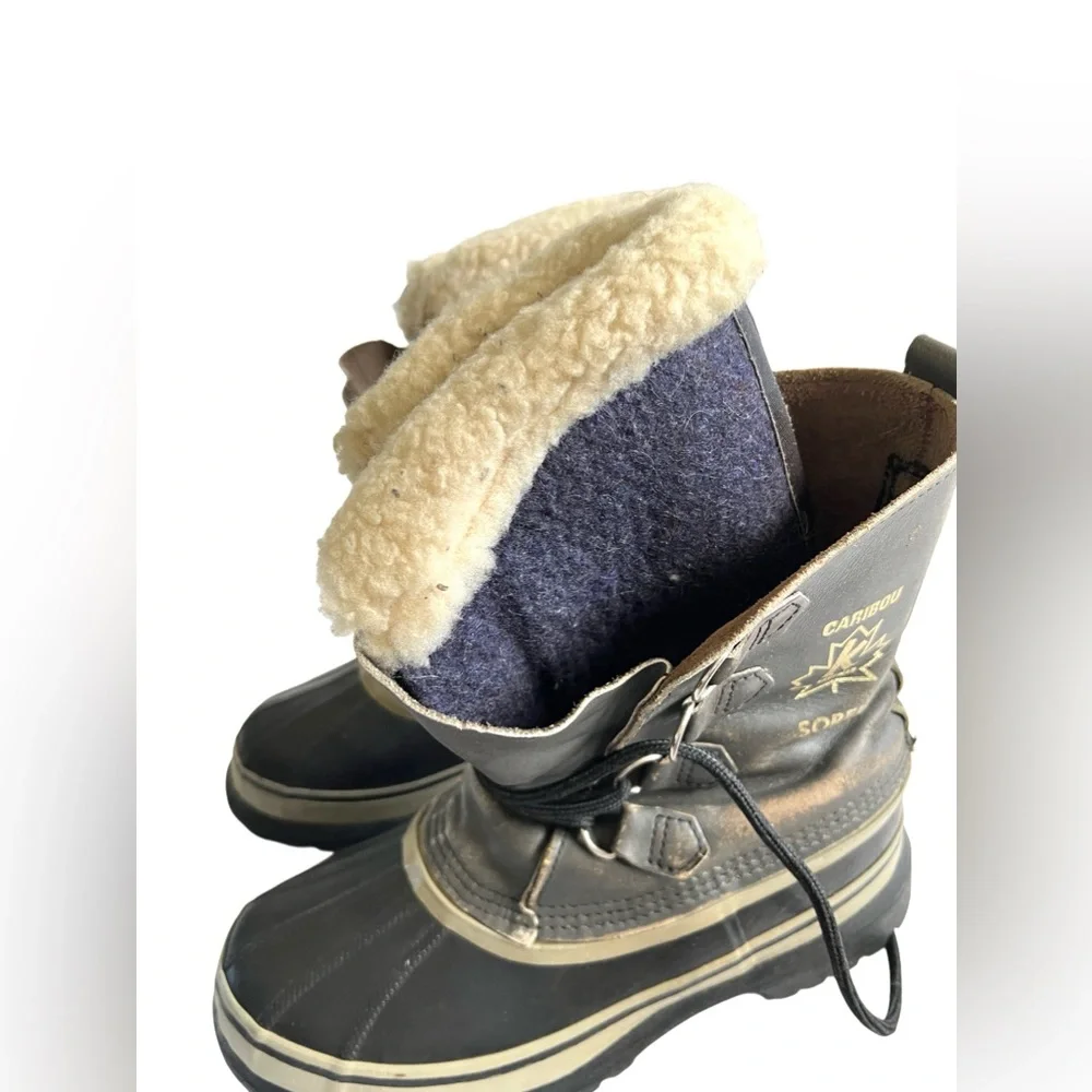 Sorel Caribu Boot Grey Leather Black Rubber Removable Wool 
Lining Canada 8 - Picture 5 of 11